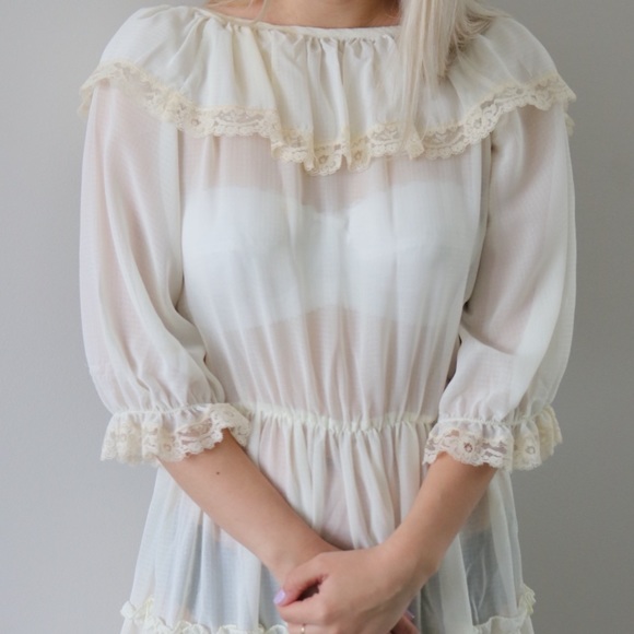 70’s Sheer Cream Romantic Prairie Dress - Picture 5 of 6